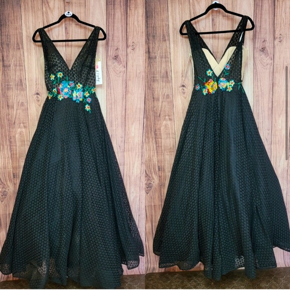 Angela and Alison Black Floral Embellished Dress - Picture 5 of 6